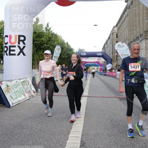 06.09.2026 - CURREX Alsterlauf Yannick Fuchs http://msf.ph/oto/10227964 06.09.2026 10:32:01 Ziel 2642, 2753, 2756, 4338, 5437, 5574, 6185 meine-sportfotos.de