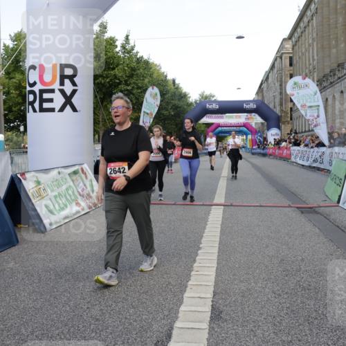06.09.2026 - CURREX Alsterlauf Yannick Fuchs http://msf.ph/oto/10227979 06.09.2026 10:32:07 Ziel 2642, 2753, 2756, 2906, 3000, 3329, 4338, 4723, 6185 meine-sportfotos.de