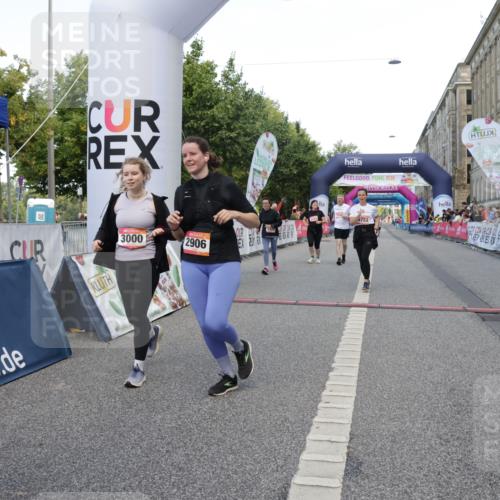 06.09.2026 - CURREX Alsterlauf Yannick Fuchs http://msf.ph/oto/10227983 06.09.2026 10:32:09 Ziel 2539, 2544, 2642, 2906, 3000, 3329, 4723, 6185 meine-sportfotos.de