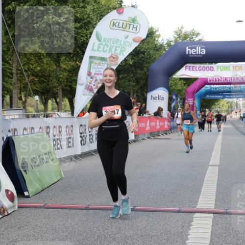06.09.2026 - CURREX Alsterlauf Yannick Fuchs http://msf.ph/oto/10228024 06.09.2026 10:32:34 Ziel 3647 meine-sportfotos.de
