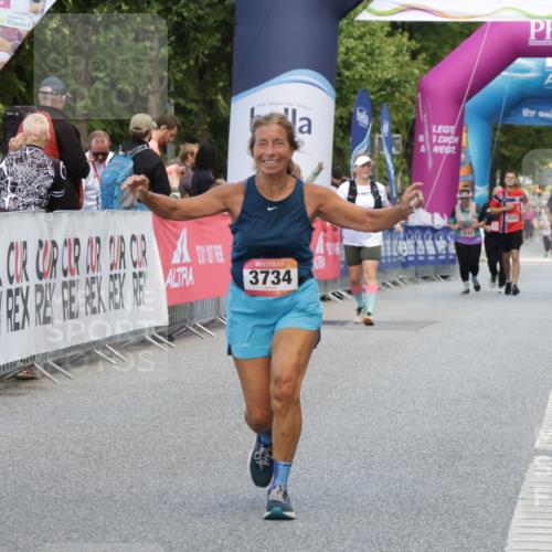 06.09.2026 - CURREX Alsterlauf Yannick Fuchs http://msf.ph/oto/10228030 06.09.2026 10:32:38 Ziel 3647, 3734 meine-sportfotos.de