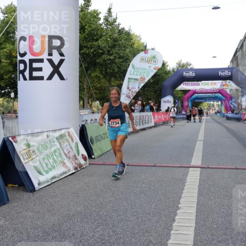 06.09.2026 - CURREX Alsterlauf Yannick Fuchs http://msf.ph/oto/10228037 06.09.2026 10:32:40 Ziel 3647, 3734 meine-sportfotos.de