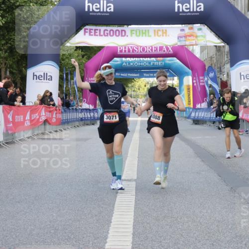 06.09.2026 - CURREX Alsterlauf Yannick Fuchs http://msf.ph/oto/10228093 06.09.2026 10:34:20 Ziel 3071, 3088 meine-sportfotos.de