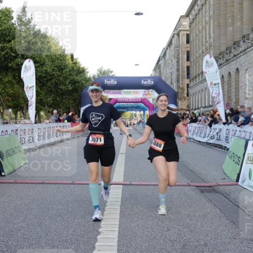 06.09.2026 - CURREX Alsterlauf Yannick Fuchs http://msf.ph/oto/10228100 06.09.2026 10:34:23 Ziel 3071, 3088 meine-sportfotos.de
