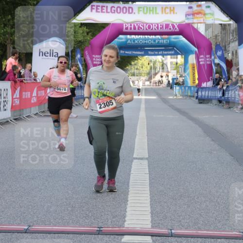 06.09.2026 - CURREX Alsterlauf Yannick Fuchs http://msf.ph/oto/10228131 06.09.2026 10:35:21 Ziel 2305, 5678 meine-sportfotos.de