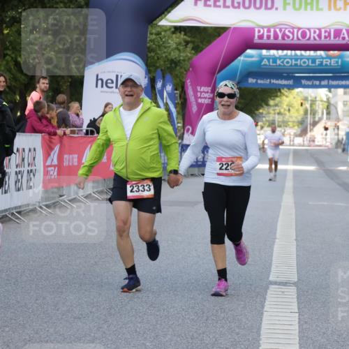 06.09.2026 - CURREX Alsterlauf Yannick Fuchs http://msf.ph/oto/10228143 06.09.2026 10:35:50 Ziel 2204, 2333 meine-sportfotos.de