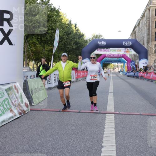 06.09.2026 - CURREX Alsterlauf Yannick Fuchs http://msf.ph/oto/10228151 06.09.2026 10:35:52 Ziel 2204, 2333 meine-sportfotos.de