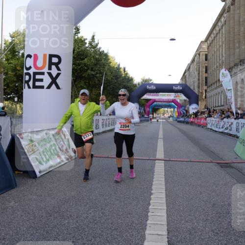 06.09.2026 - CURREX Alsterlauf Yannick Fuchs http://msf.ph/oto/10228155 06.09.2026 10:35:53 Ziel 2204, 2333 meine-sportfotos.de
