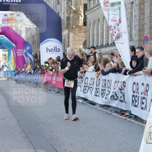 06.09.2026 - CURREX Alsterlauf Yannick Fuchs http://msf.ph/oto/10228170 06.09.2026 10:37:27 Ziel 4368 meine-sportfotos.de