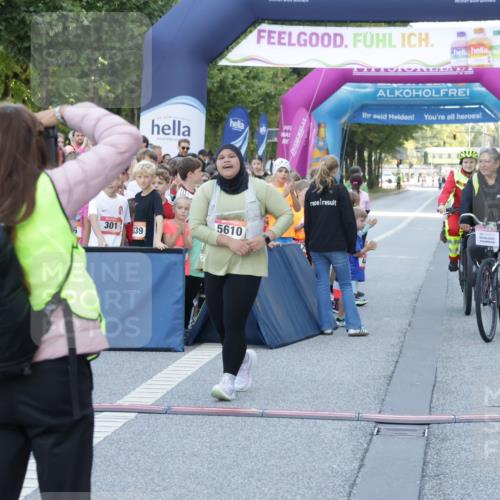 06.09.2026 - CURREX Alsterlauf Yannick Fuchs http://msf.ph/oto/10228223 06.09.2026 10:46:02 Ziel 5610 meine-sportfotos.de