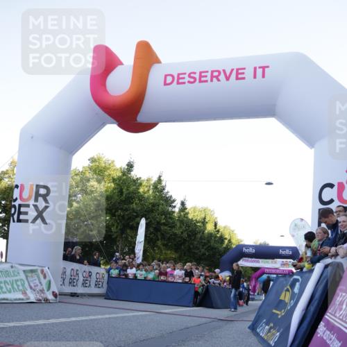 06.09.2026 - CURREX Alsterlauf Yannick Fuchs http://msf.ph/oto/10228241 06.09.2026 10:46:51 Ziel  meine-sportfotos.de