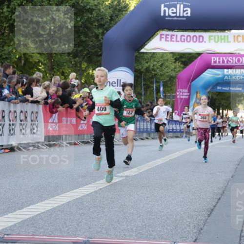 06.09.2026 - CURREX Alsterlauf Yannick Fuchs http://msf.ph/oto/10228354 06.09.2026 10:52:38 Ziel 161, 174, 182, 213, 268, 307, 316, 409 meine-sportfotos.de