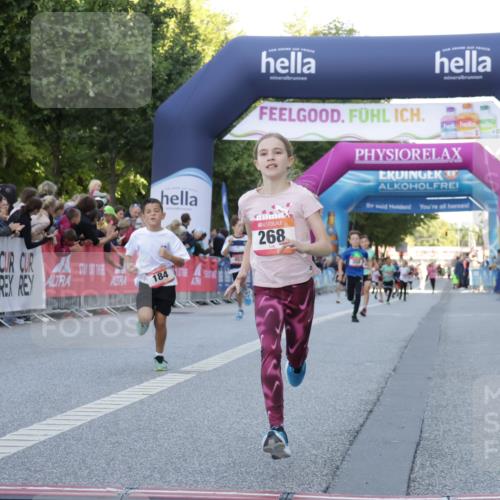 06.09.2026 - CURREX Alsterlauf Yannick Fuchs http://msf.ph/oto/10228360 06.09.2026 10:52:41 Ziel 161, 174, 182, 184, 213, 268, 281, 307, 316, 409, 452 meine-sportfotos.de
