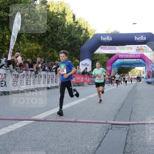 06.09.2026 - CURREX Alsterlauf Yannick Fuchs http://msf.ph/oto/10228380 06.09.2026 10:52:46 Ziel 182, 184, 268, 281, 293, 355, 408, 409, 452 meine-sportfotos.de