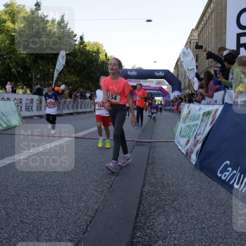 06.09.2026 - CURREX Alsterlauf Yannick Fuchs http://msf.ph/oto/10228544 06.09.2026 10:53:44 Ziel 154, 159, 164, 169, 214, 219, 257, 259, 265, 286, 330, 401, 415, 442, 445, 8094, 8123 meine-sportfotos.de
