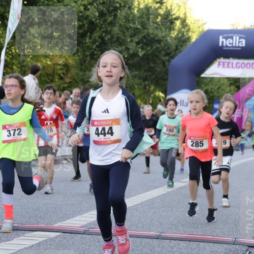 06.09.2026 - CURREX Alsterlauf Yannick Fuchs http://msf.ph/oto/10228638 06.09.2026 10:54:21 Ziel 179, 206, 207, 238, 239, 240, 264, 270, 278, 283, 284, 285, 300, 329, 357, 365, 372, 390, 399, 417, 431, 436, 440, 444, 449, 8087, 8113, 8174 meine-sportfotos.de