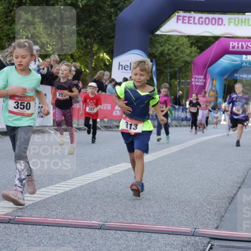 06.09.2026 - CURREX Alsterlauf Yannick Fuchs http://msf.ph/oto/10228738 06.09.2026 10:54:53 Ziel 160, 234, 290, 313, 315, 322, 345, 348, 350, 398, 423, 8287 meine-sportfotos.de