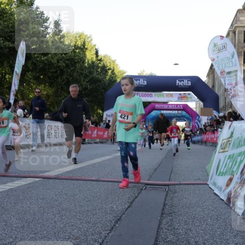 06.09.2026 - CURREX Alsterlauf Yannick Fuchs http://msf.ph/oto/10228764 06.09.2026 10:55:13 Ziel 163, 167, 194, 224, 261, 262, 294, 327, 339, 393, 411, 421, 8067, 8342 meine-sportfotos.de