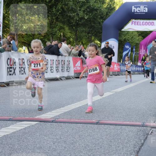 06.09.2026 - CURREX Alsterlauf Yannick Fuchs http://msf.ph/oto/10228872 06.09.2026 10:56:15 Ziel 152, 271, 450, 8168 meine-sportfotos.de