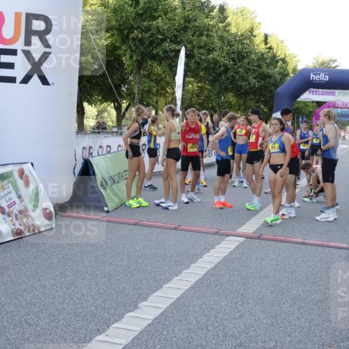 06.09.2026 - CURREX Alsterlauf Yannick Fuchs http://msf.ph/oto/10228880 06.09.2026 10:59:38 Ziel  meine-sportfotos.de
