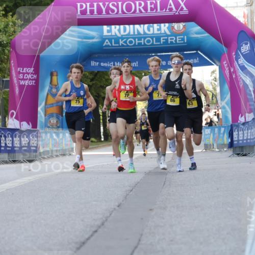 06.09.2026 - CURREX Alsterlauf Yannick Fuchs http://msf.ph/oto/10228912 06.09.2026 11:03:54 Ziel 63, 64, 71, 75, 78, 86, 87, 89 meine-sportfotos.de