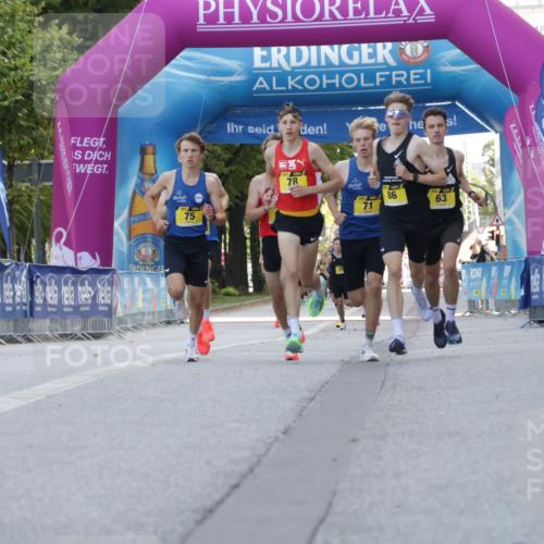 06.09.2026 - CURREX Alsterlauf Yannick Fuchs http://msf.ph/oto/10228913 06.09.2026 11:03:54 Ziel 63, 64, 71, 75, 78, 86, 87, 89 meine-sportfotos.de