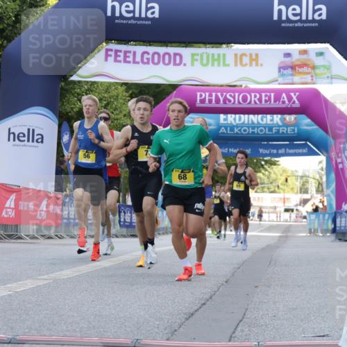 06.09.2026 - CURREX Alsterlauf Yannick Fuchs http://msf.ph/oto/10228929 06.09.2026 11:04:06 Ziel 55, 56, 63, 64, 66, 68, 71, 75, 76, 78, 81, 86, 87, 90 meine-sportfotos.de