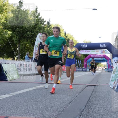 06.09.2026 - CURREX Alsterlauf Yannick Fuchs http://msf.ph/oto/10228939 06.09.2026 11:04:09 Ziel 55, 56, 66, 68, 69, 72, 76, 81, 90 meine-sportfotos.de