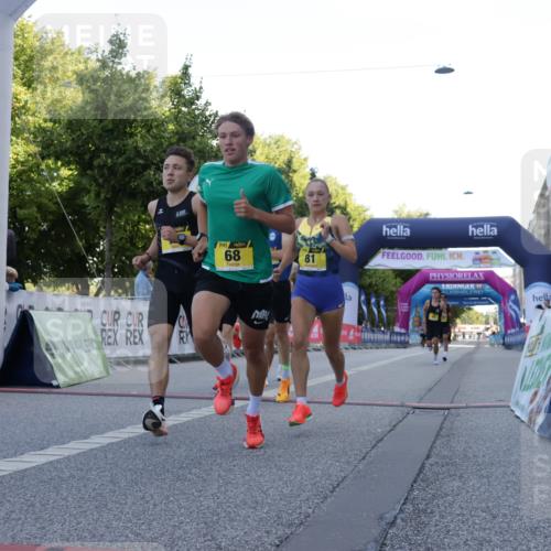 06.09.2026 - CURREX Alsterlauf Yannick Fuchs http://msf.ph/oto/10228940 06.09.2026 11:04:09 Ziel 55, 56, 66, 68, 69, 72, 76, 81, 90 meine-sportfotos.de
