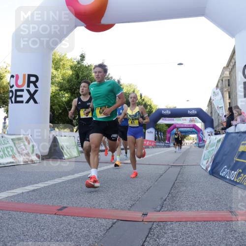 06.09.2026 - CURREX Alsterlauf Yannick Fuchs http://msf.ph/oto/10228941 06.09.2026 11:04:09 Ziel 55, 56, 66, 68, 69, 72, 76, 81, 90 meine-sportfotos.de