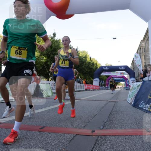 06.09.2026 - CURREX Alsterlauf Yannick Fuchs http://msf.ph/oto/10228942 06.09.2026 11:04:09 Ziel 55, 56, 66, 68, 69, 72, 76, 81, 90 meine-sportfotos.de