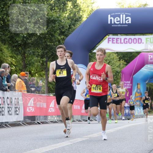 06.09.2026 - CURREX Alsterlauf Yannick Fuchs http://msf.ph/oto/10228957 06.09.2026 11:04:16 Ziel 51, 55, 56, 66, 67, 68, 69, 72, 76, 81, 90, 1074 meine-sportfotos.de