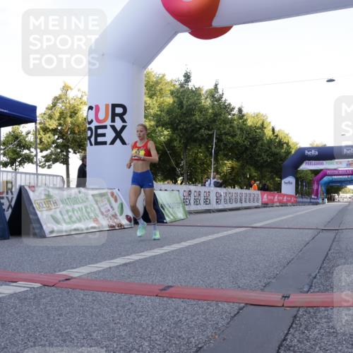 06.09.2026 - CURREX Alsterlauf Yannick Fuchs http://msf.ph/oto/10228997 06.09.2026 11:04:46 Ziel 62 meine-sportfotos.de