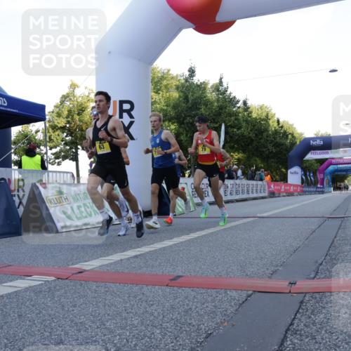 06.09.2026 - CURREX Alsterlauf Yannick Fuchs http://msf.ph/oto/10229021 06.09.2026 11:07:08 Ziel 63, 64, 71, 75, 78, 86, 87 meine-sportfotos.de
