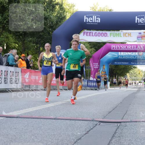 06.09.2026 - CURREX Alsterlauf Yannick Fuchs http://msf.ph/oto/10229037 06.09.2026 11:07:22 Ziel 56, 66, 68, 76, 81 meine-sportfotos.de
