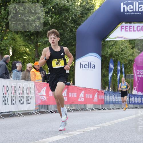 06.09.2026 - CURREX Alsterlauf Yannick Fuchs http://msf.ph/oto/10229091 06.09.2026 11:08:12 Ziel 80 meine-sportfotos.de