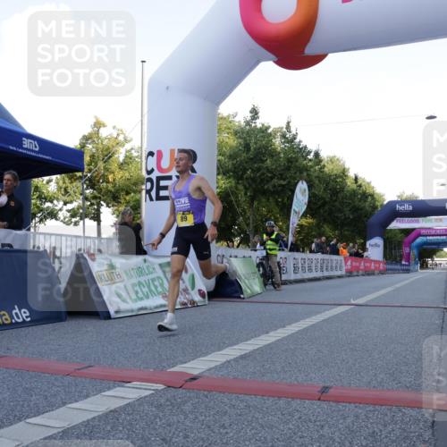 06.09.2026 - CURREX Alsterlauf Yannick Fuchs http://msf.ph/oto/10229127 06.09.2026 11:15:29 Ziel 83, 88, 89 meine-sportfotos.de
