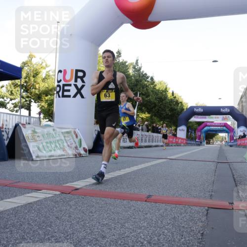 06.09.2026 - CURREX Alsterlauf Yannick Fuchs http://msf.ph/oto/10229174 06.09.2026 11:16:20 Ziel 62, 63, 70, 71, 78, 86, 87 meine-sportfotos.de