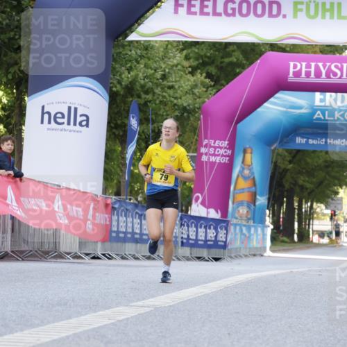 06.09.2026 - CURREX Alsterlauf Yannick Fuchs http://msf.ph/oto/10229200 06.09.2026 11:16:49 Ziel 79 meine-sportfotos.de
