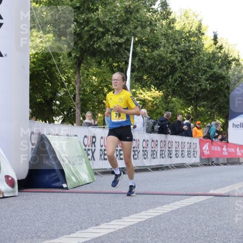 06.09.2026 - CURREX Alsterlauf Yannick Fuchs http://msf.ph/oto/10229207 06.09.2026 11:16:53 Ziel 79 meine-sportfotos.de