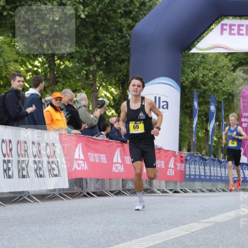06.09.2026 - CURREX Alsterlauf Yannick Fuchs http://msf.ph/oto/10229248 06.09.2026 11:17:34 Ziel 69 meine-sportfotos.de