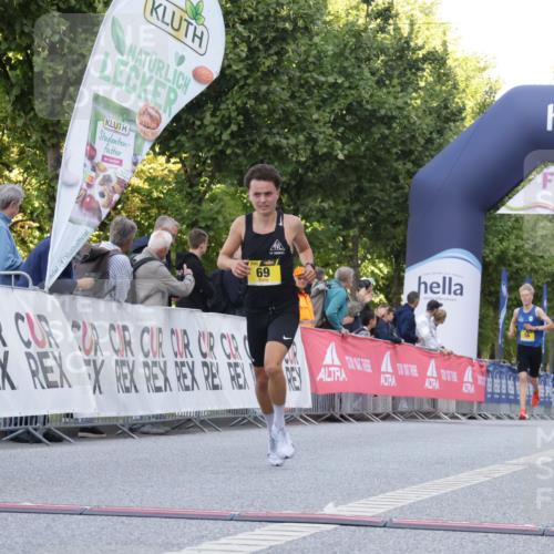 06.09.2026 - CURREX Alsterlauf Yannick Fuchs http://msf.ph/oto/10229250 06.09.2026 11:17:35 Ziel 69 meine-sportfotos.de