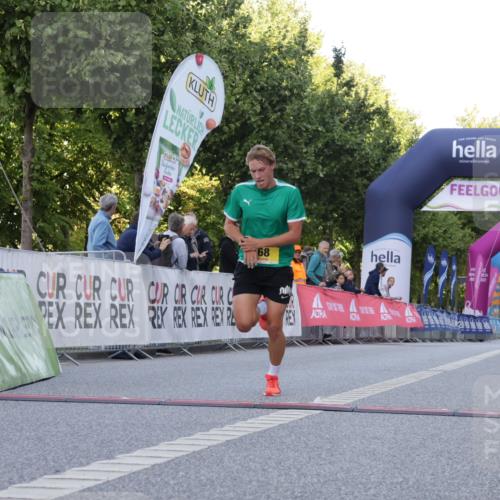 06.09.2026 - CURREX Alsterlauf Yannick Fuchs http://msf.ph/oto/10229269 06.09.2026 11:17:48 Ziel 51, 56, 67, 68 meine-sportfotos.de