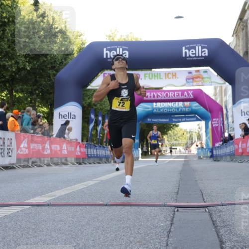 06.09.2026 - CURREX Alsterlauf Yannick Fuchs http://msf.ph/oto/10229288 06.09.2026 11:17:54 Ziel 51, 55, 67, 68, 72, 1074 meine-sportfotos.de