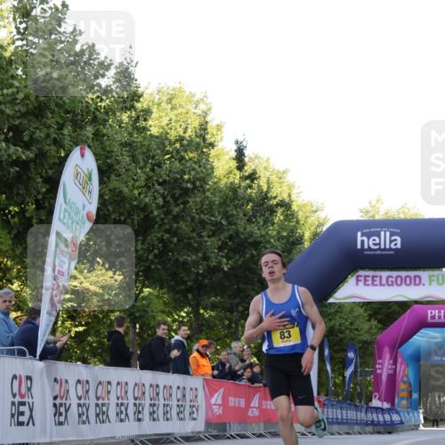 06.09.2026 - CURREX Alsterlauf Yannick Fuchs http://msf.ph/oto/10229353 06.09.2026 11:18:57 Ziel 83, 88 meine-sportfotos.de