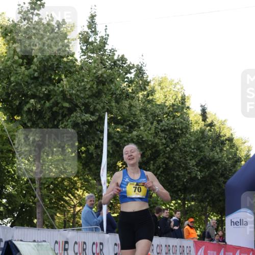 06.09.2026 - CURREX Alsterlauf Yannick Fuchs http://msf.ph/oto/10229381 06.09.2026 11:20:21 Ziel 70 meine-sportfotos.de