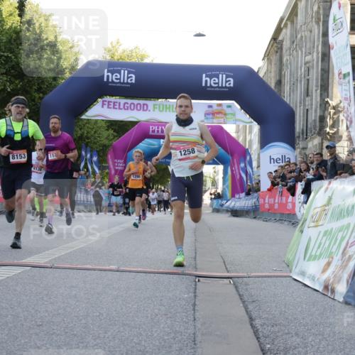 06.09.2026 - CURREX Alsterlauf Yannick Fuchs http://msf.ph/oto/10229426 06.09.2026 11:45:26 Ziel 1030, 1031, 1033, 1129, 1140, 1149, 1216, 1258, 1294, 1295, 1304, 1340, 4802, 8136, 8344 meine-sportfotos.de