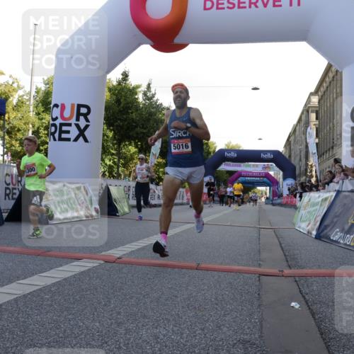 06.09.2026 - CURREX Alsterlauf Yannick Fuchs http://msf.ph/oto/10229463 06.09.2026 11:45:49 Ziel 1148, 1163, 1166, 1167, 1296, 1300, 1308, 1309, 5016 meine-sportfotos.de