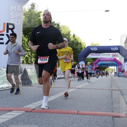 06.09.2026 - CURREX Alsterlauf Yannick Fuchs http://msf.ph/oto/10229498 06.09.2026 11:46:05 Ziel 1010, 1032, 1035, 1056, 1103, 1145, 1150, 1168, 1209, 1211, 1257, 1298, 1305, 1345, 1346, 3755, 8251, 8291, 8346 meine-sportfotos.de