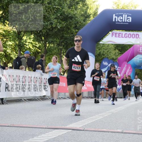06.09.2026 - CURREX Alsterlauf Yannick Fuchs http://msf.ph/oto/10229525 06.09.2026 11:46:21 Ziel 1134, 1162, 1193, 8312 meine-sportfotos.de